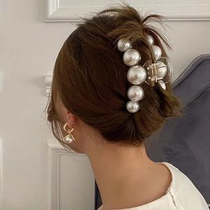 Hair clips pearls